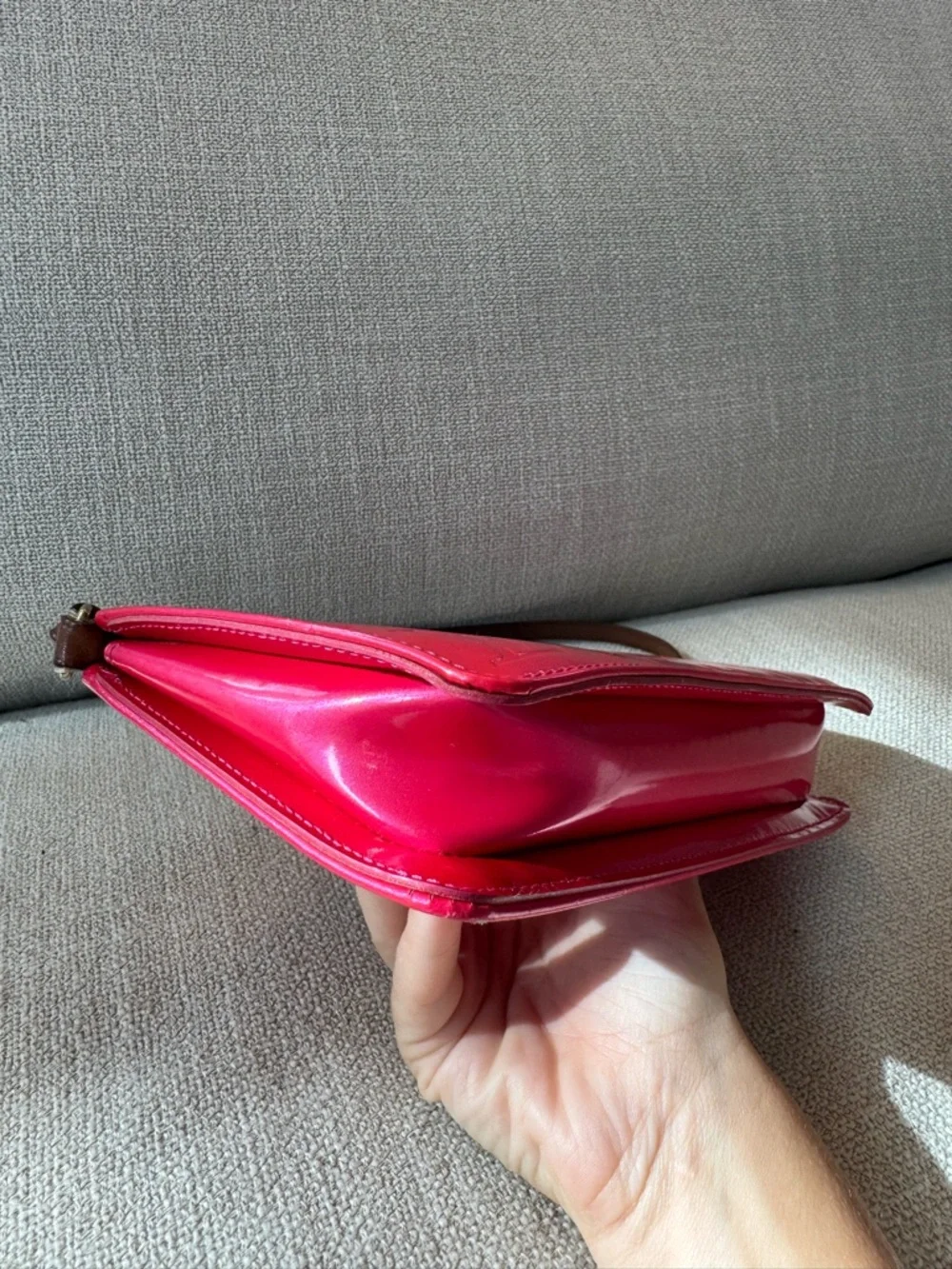 Louis Vuitton Lexington Pink Vernis LV Pochette with COA - Picture 11 of 15